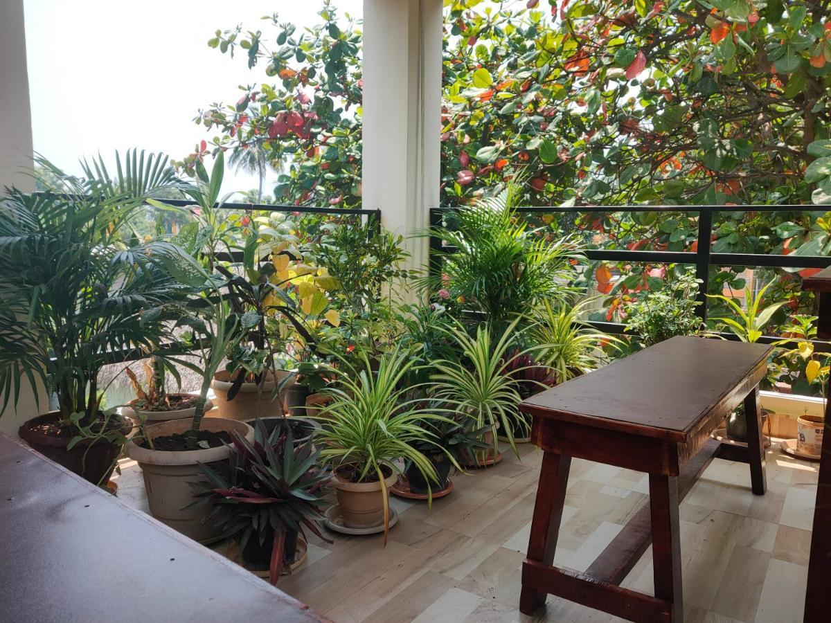 S3 Beach House Puducherry Exterior foto