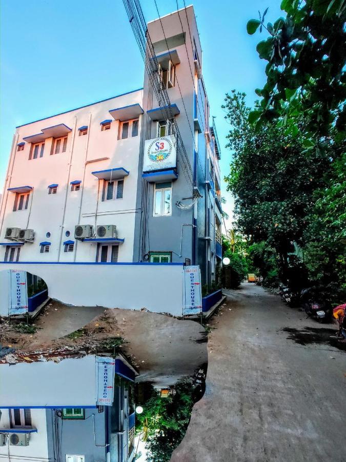 S3 Beach House Puducherry Exterior foto