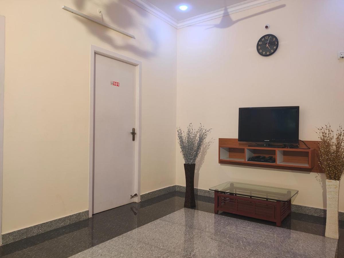 S3 Beach House Puducherry Exterior foto