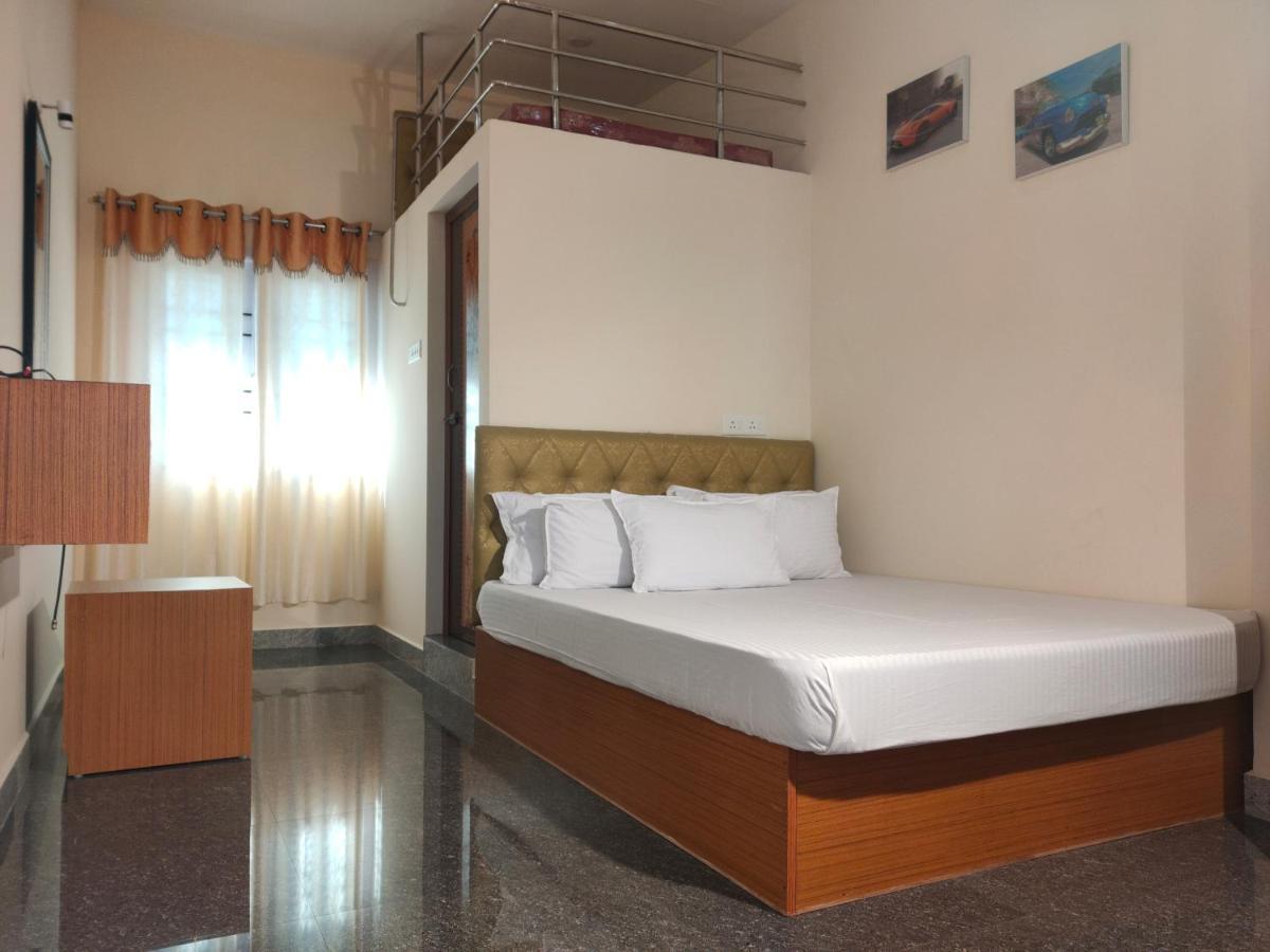 S3 Beach House Puducherry Exterior foto